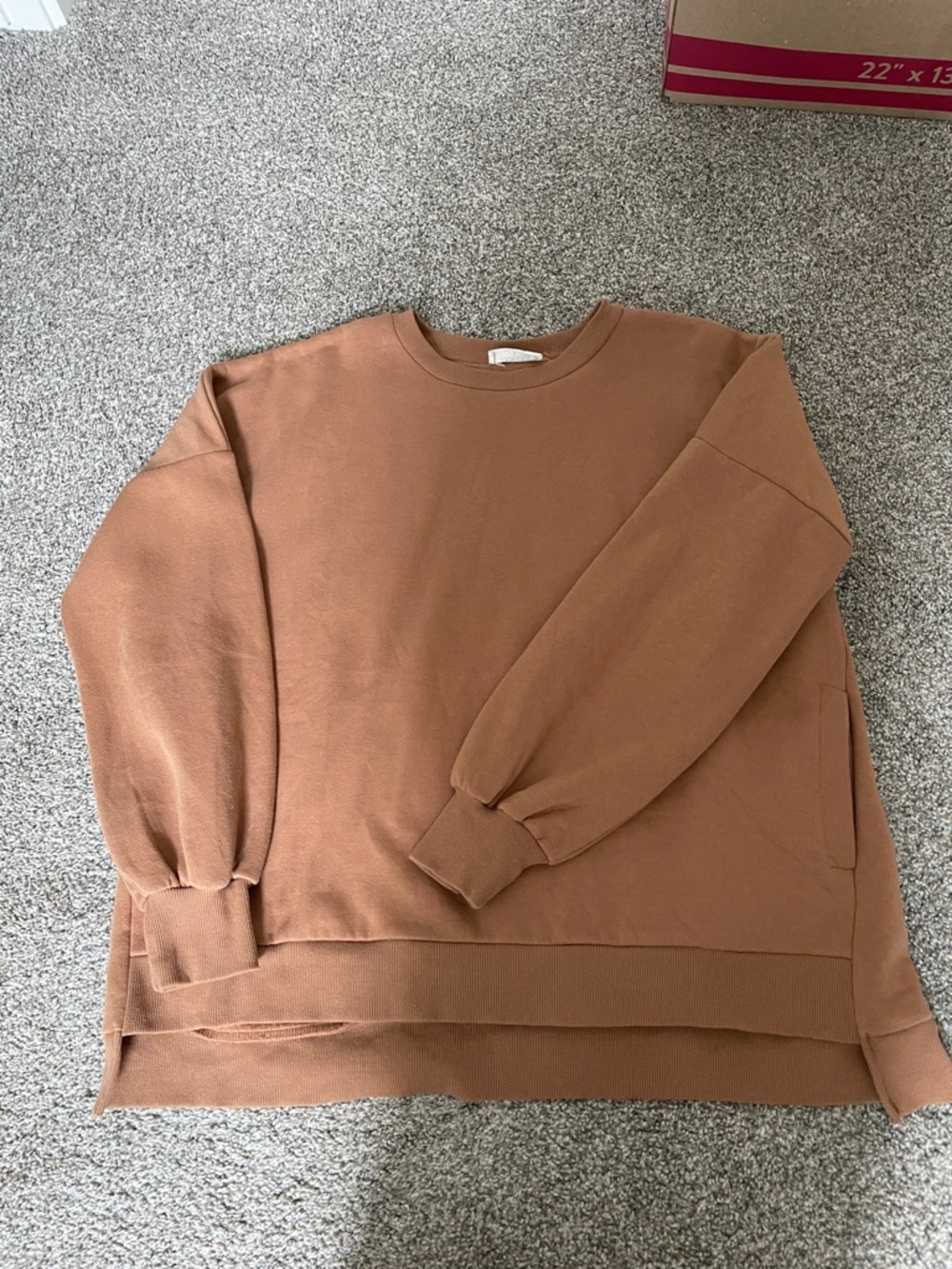 Zenana Outfitters Relaxed Crewneck Sweatshirt in Caramel Brown